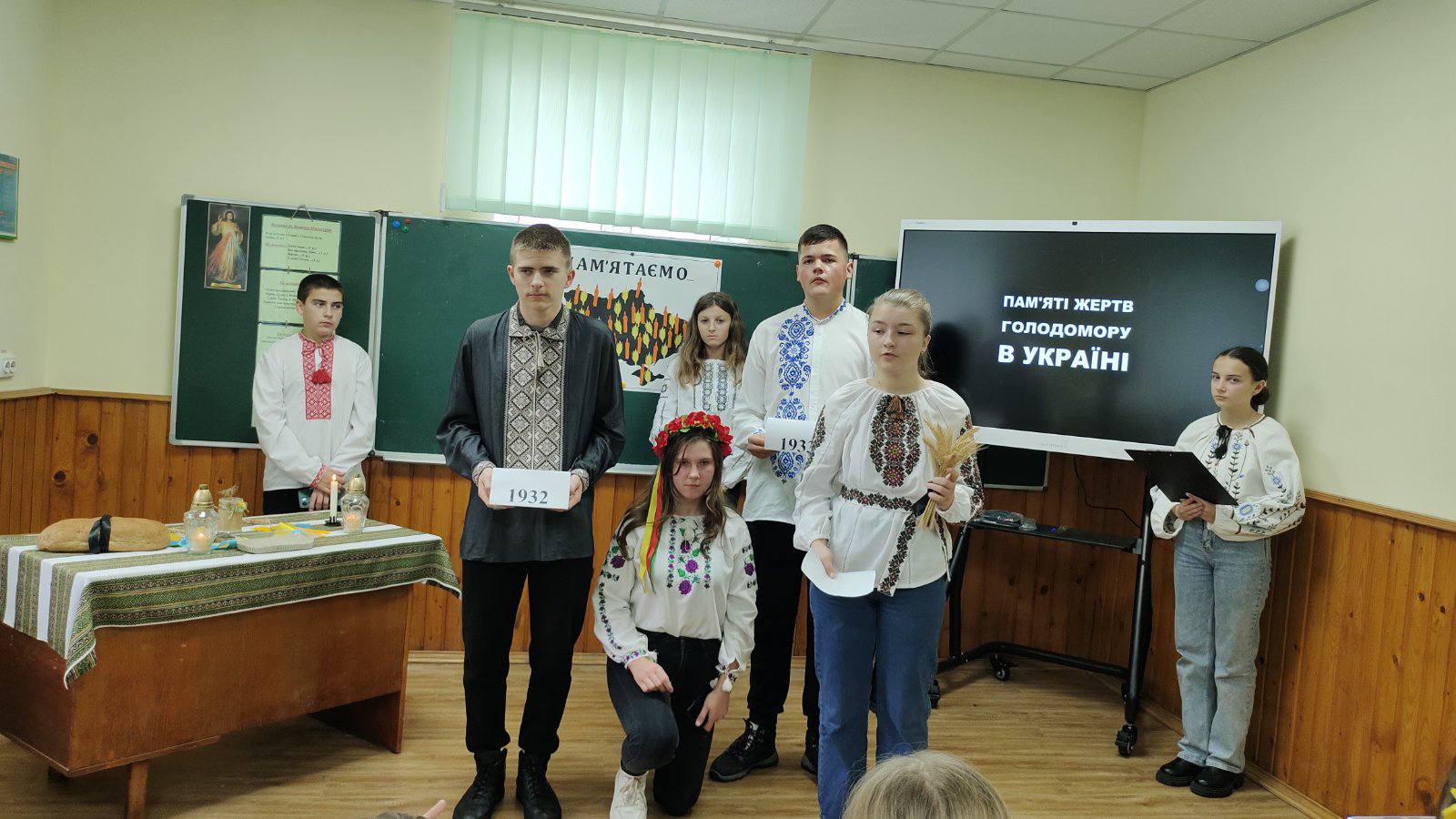 Пам'яті жертв голодомору в УКРАЇНІ 1 467666678 1753349475520324 2073526447087169701 n